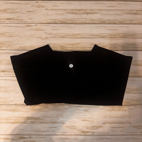 Lululemon Align Bikers Size 4 - Picture 2 of 3